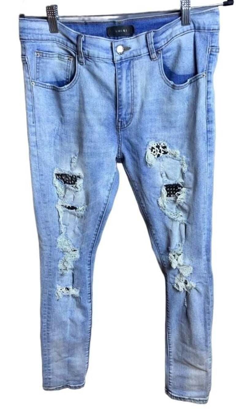 AMIRI Distressed Light Wash Slim Jeans Crossbones Patch Studded Mens 33